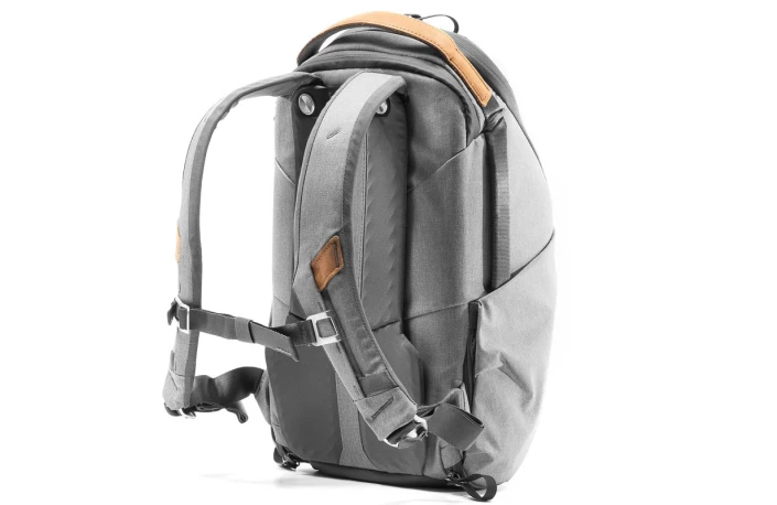 Peak Design Everyday Backpack V2 Zip Foto Rucksack 15 Liter Ash