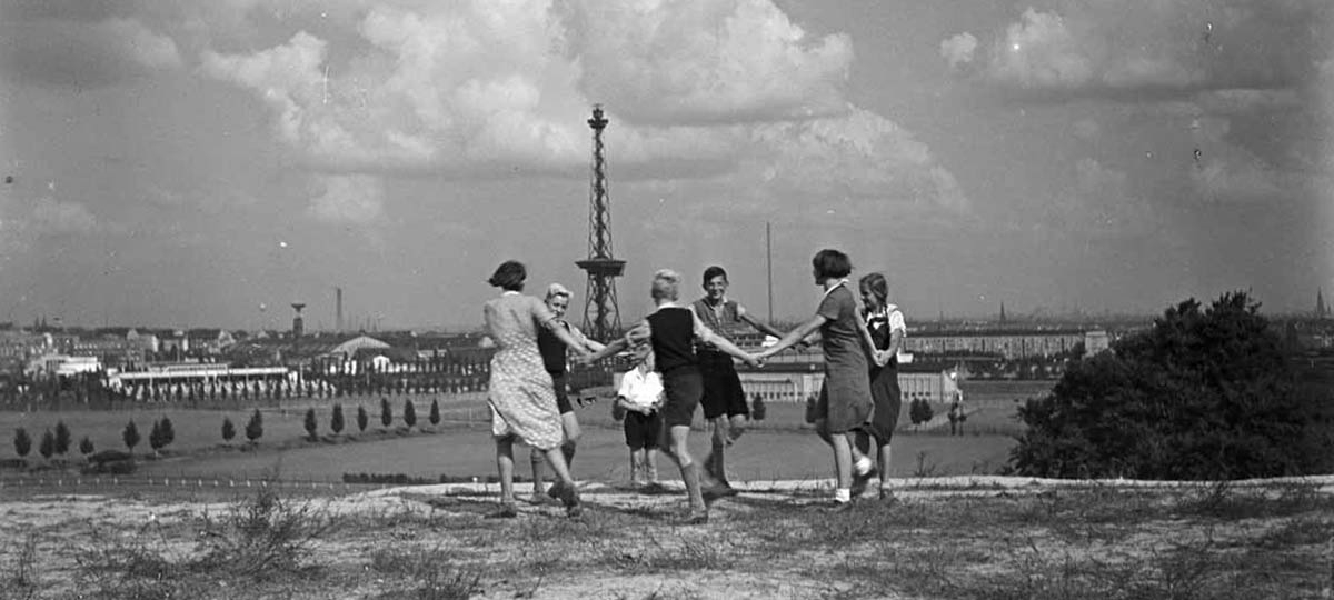 FOTO FLANEUR FIDE STRUNK, BERLIN 1930 BIS 1941