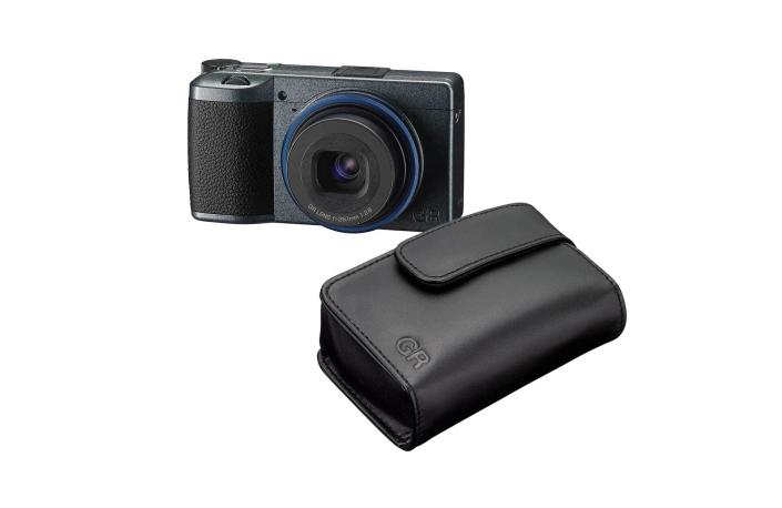 Ricoh GR IIIx Urban Edition incl. GC-11