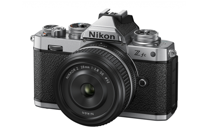 デジタルカメラ Nikon Z fc 28/2.8 SE Kit BLACK Nikon Z fc KIT Z FX 28 mm 1:2.8 Special Edition