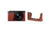 Panasonic Lumix DC-S9 crimson red + S 26mm F8 + SmallRig 4703 Halbledertasche S9
