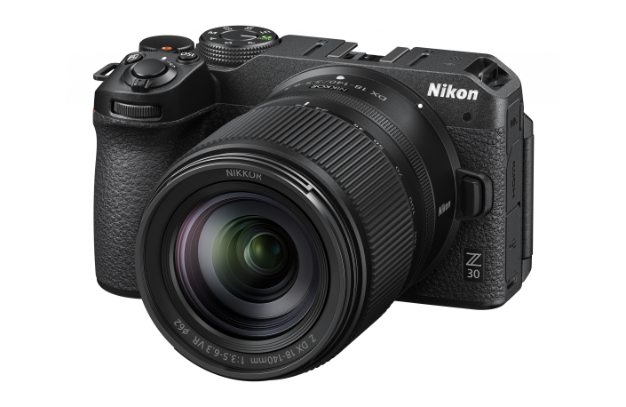 Nikon Z30 KIT DX 18-140 mm 1:3.5-6.3 VR