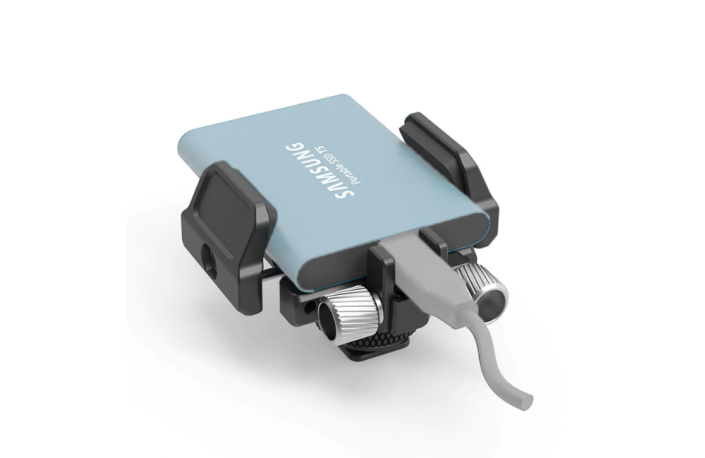 SmallRig BSH2343 Universal-Halterung für SSD für Samsung T5, Angelbird SSD2go PKT etc.