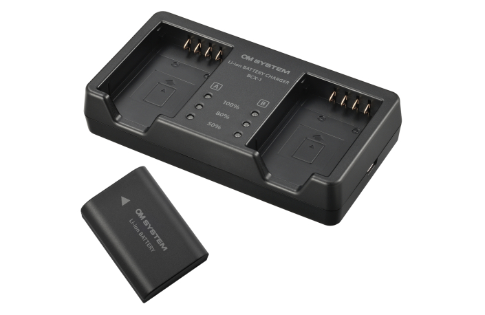 OM System SBCX-1 Akku und Ladegerät Set für BLX-1
