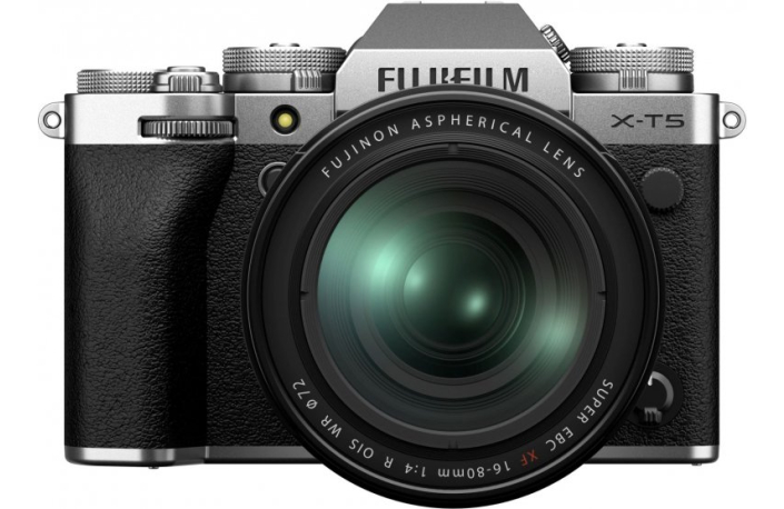Fujifilm X-T5 silber + XF 4,0/16-80 mm R OIS WR