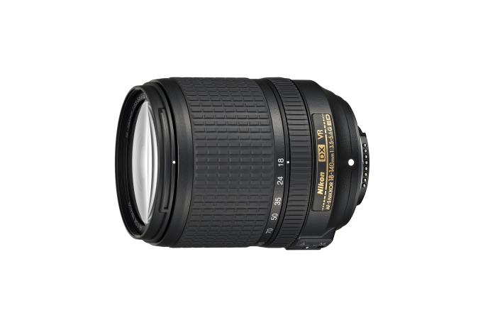 Nikon AF-S DX NIKKOR 18-140mm F3,5-5,6 G ED VR