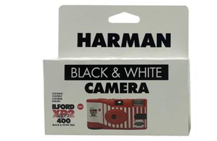 Ilford XP2 Einwegkamera mit Blitz 400 ASA / 27 Aufnahmen SW