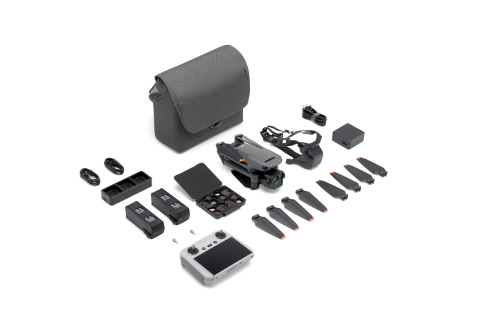 DJI Mavic 3 Pro Fly More Combo（DJI RC）