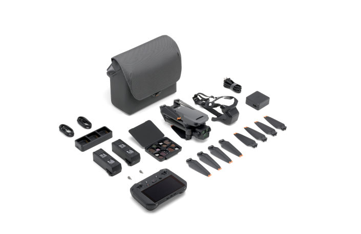 DJI Mavic 3 Pro Fly More Combo（DJI RC PRO）