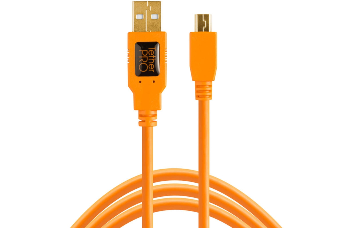 Tether Tools TetherPro USB-Datenkabel für USB 2.0 an USB 2.0 Mini-B (5-Pin) - 4,6 Meter Länge (orange)