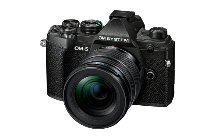 OM SYSTEM OM-5 Kit 4,0/12-45mm PRO black Kamera Kit