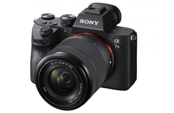 Sony Alpha ILCE-7 III Kit + SEL FE 28-70mm F3,5-5,6 OSS