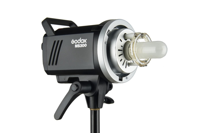 Godox MS300-F Kit