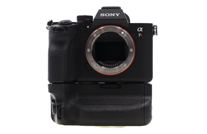 Sony Alpha 7R V mit Batteriegriff - gebraucht