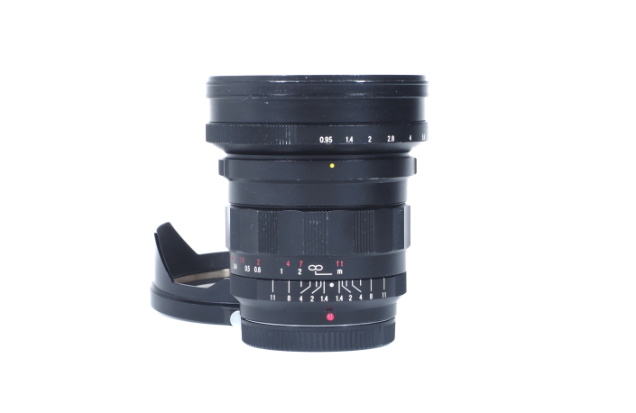 Voigtländer Nokton 10,5mm F0,95 für MFT-Anschluss - gebraucht