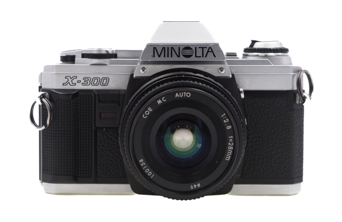 Minolta X-300 + CEO MD 28/2,8 - gebraucht