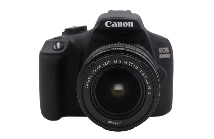 Canon EOS 2000D + EF-S 18-55 III - gebraucht