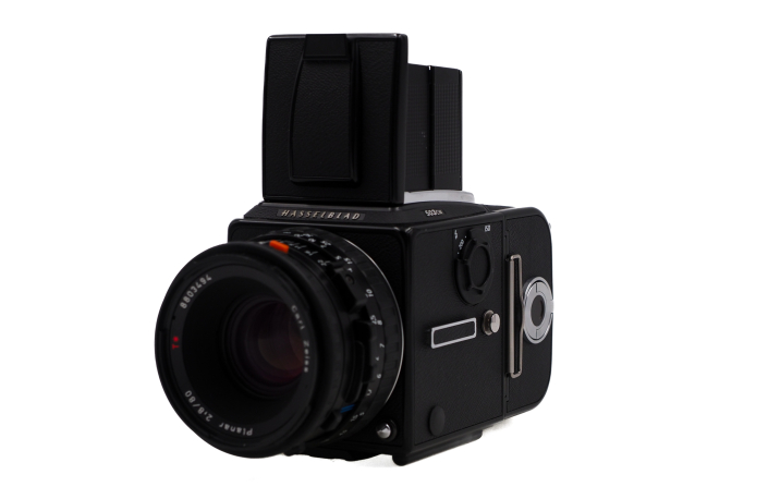 Hasselblad 503 CW black + Planar CFE 80mm2,8 T*+ A12- gebraucht