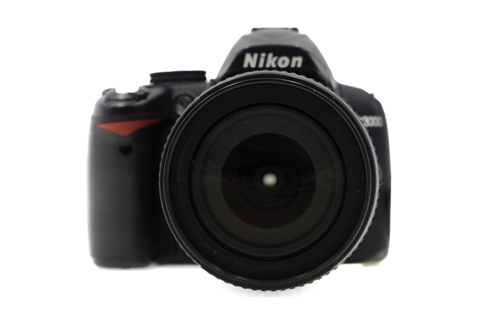 Nikon D3000 + AF-S 18-55 VR - gebraucht