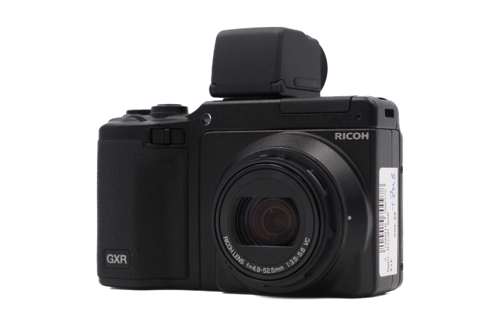 Ricoh GXR Set mit GR 28-300mm 3,5-5,6, GR 28mm 2,5 und Sucher- gebraucht