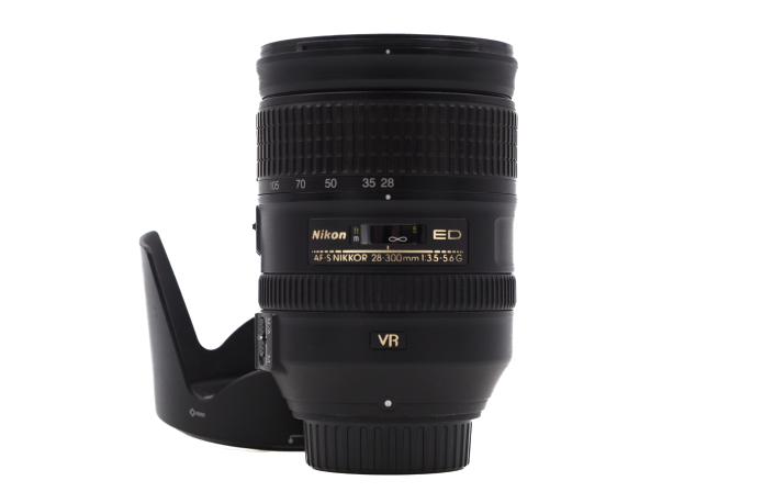 Nikon AF-S 28-300mm 3,5-5,6 G VR - gebraucht