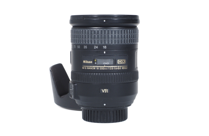 Nikon AF-S 18-200mm 3,5-5,6 G II DX VR - gebraucht