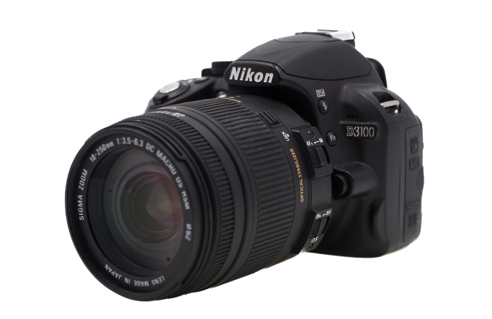 Nikon D3100 mit Sigma DC 18-250mm/3,5-6,3 Macro HSM - gebraucht