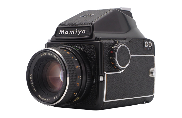 Mamiya M645 + Sekor C 80mm F/2,8 + Prismensucher - gebraucht