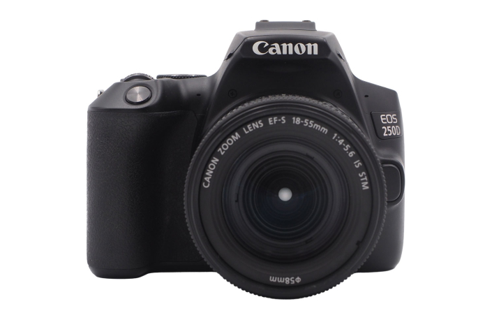 Canon EOS 250D + EF-S 18-55mm 4,0-5,6 IS STM - gebraucht