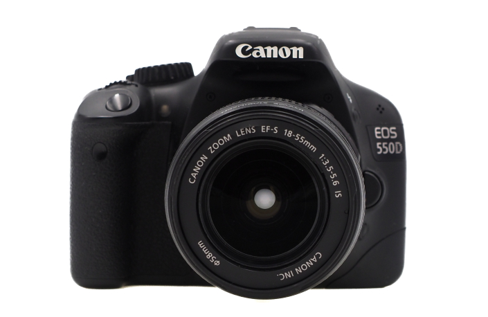 Canon EOS 550D + EF-S 18-55mm 3,4-5,6 IS - gebraucht