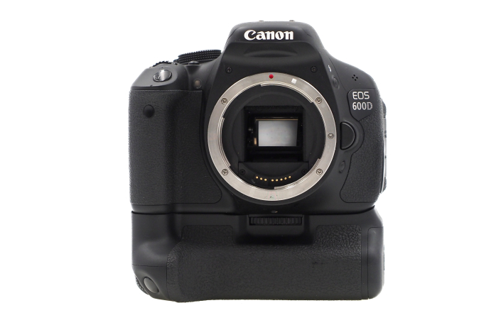 Canon EOS 600D + BG-E8 - gebraucht