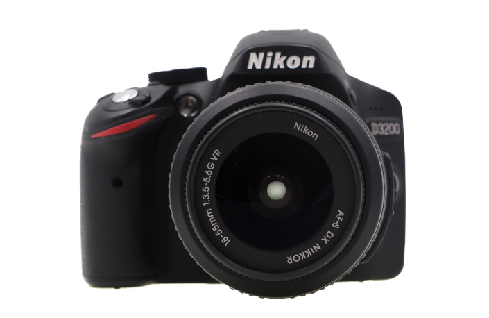 Nikon D3200 + AF-S 18-55mm 3,5-5,6 G II VR - gebraucht
