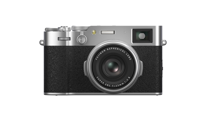FUJIFILM X100VI silver