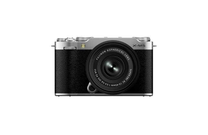 FUJIFILM X-M5 + 15-45 mm XC silber, OIS PZ, Kamerakit