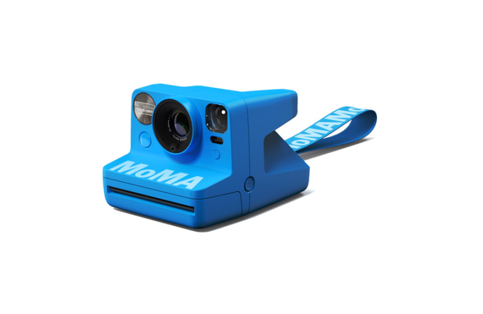 Polaroid Now Gen3 Camera MoMA Edition blau