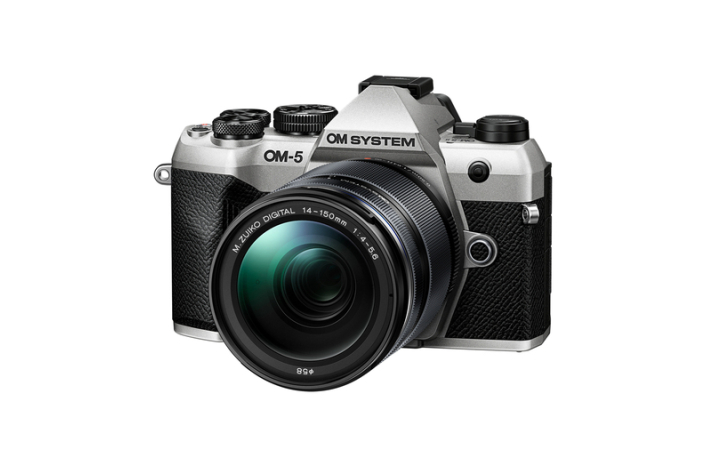OM System OM-5 II + 14-150mm F4-5,6 II Kit silber