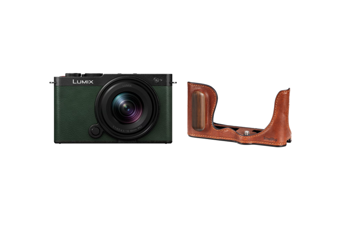 Panasonic Lumix DC-S9 dark olive + S 26mm F8 + SmallRig 4703 Halbledertasche S9