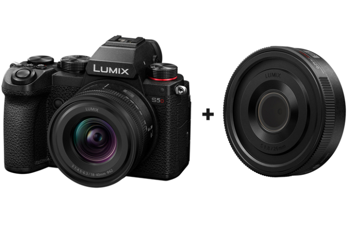 Panasonic Lumix S5D + S 18-40mm F4,5-6,3 + S 26mm F8, Pancake