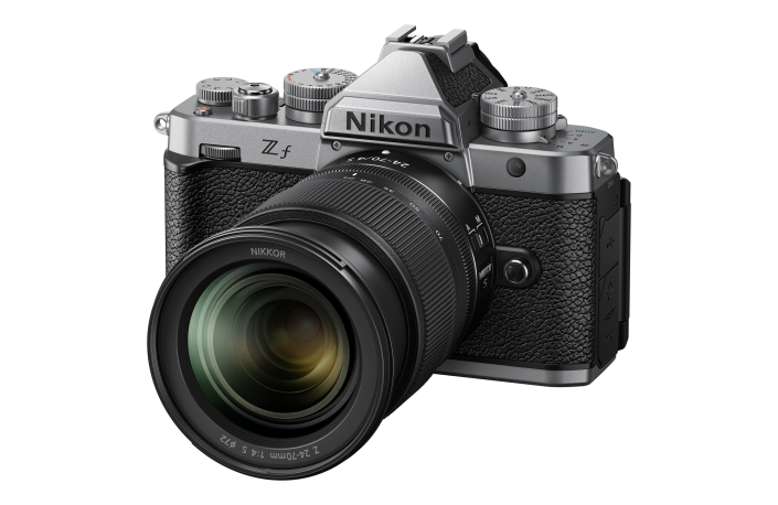 Nikon Zf silber Kit + Z 24-70/4.0 S